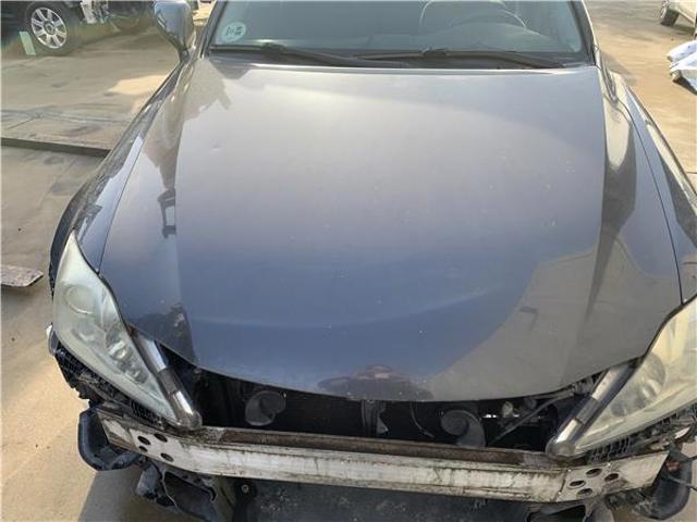 Maska silnika Lexus IS E2