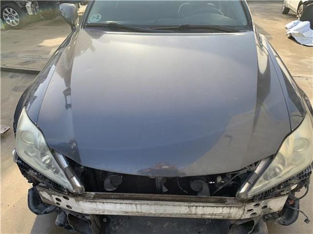 Maska silnika Lexus IS E2