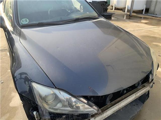 Maska silnika Lexus IS E2