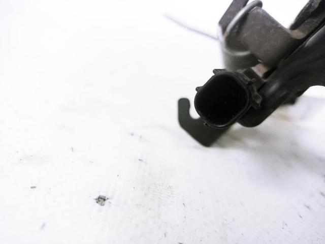 Zamek maski Toyota RAV4 4 A4