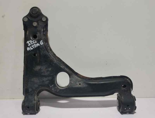 Wahacz zawieszenia przedniego dolny lewy 5352016 OPEL