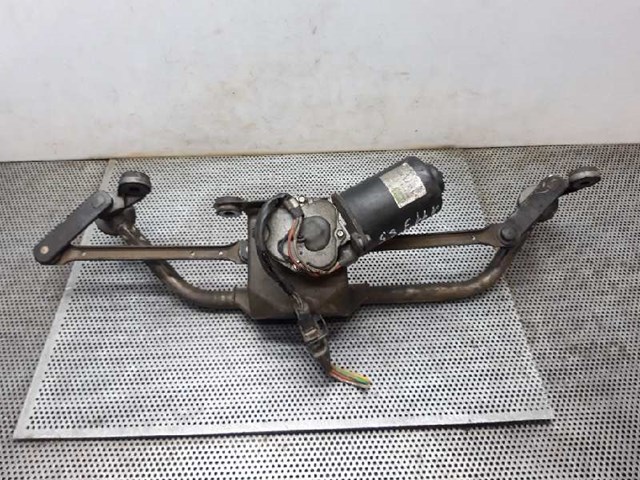 Silniczek wycieraczki szyby przedniej 53547302 FIAT