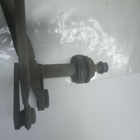 Silniczek wycieraczki szyby przedniej 53547902 MERCEDES