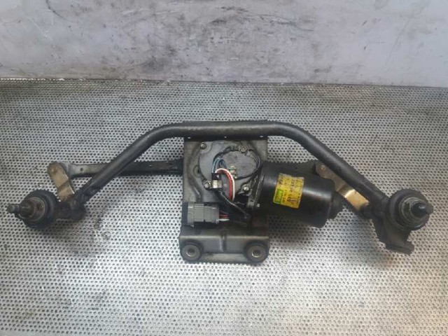 Silniczek wycieraczki szyby przedniej 53549002 RENAULT