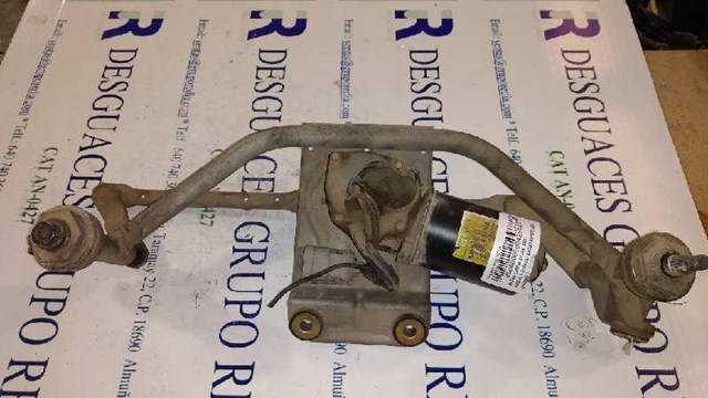 Silniczek wycieraczki szyby przedniej 53549002 RENAULT