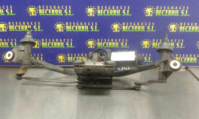 Silniczek wycieraczki szyby przedniej 53549002 RENAULT