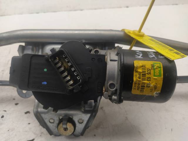 Silniczek wycieraczki szyby przedniej 53563102 RENAULT