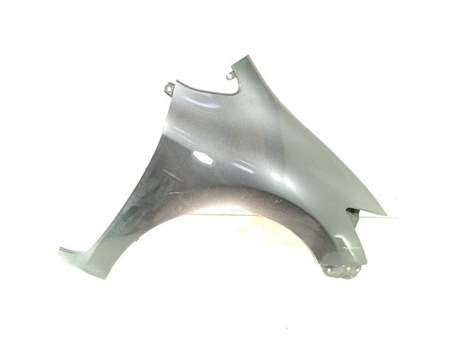 Błotnik przedni prawy Toyota Auris E15