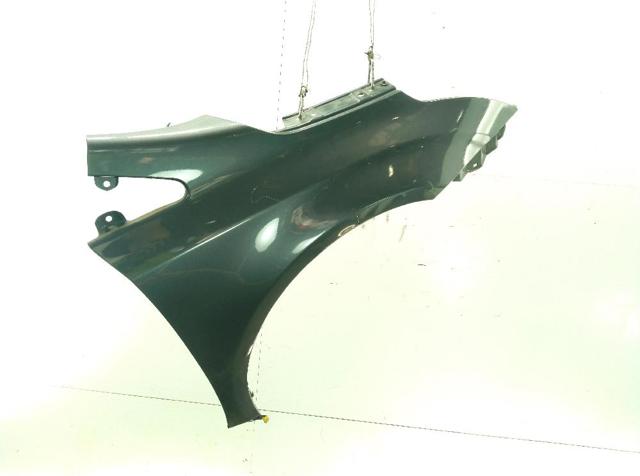 Błotnik przedni prawy Toyota Avensis 3 T27