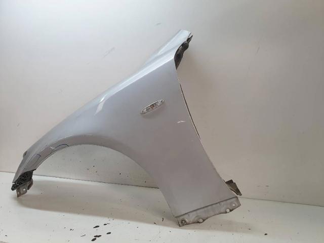 Błotnik przedni lewy Lexus IS E2