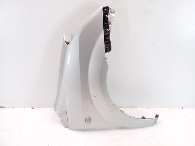 Błotnik przedni prawy 538110F010 TOYOTA