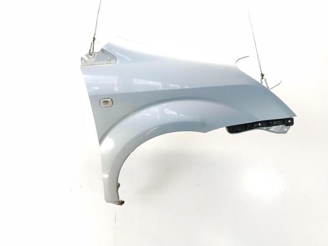 Błotnik przedni prawy 538110F010 TOYOTA