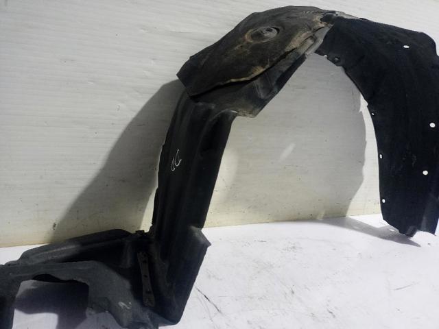 Nadkole błotnika przedniego prawe Toyota Prius NHW20