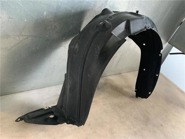 Nadkole błotnika przedniego lewe Toyota Yaris SP90