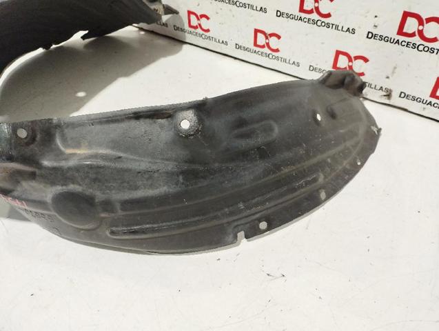 Nadkole błotnika przedniego lewe Toyota RAV4 2 XA2