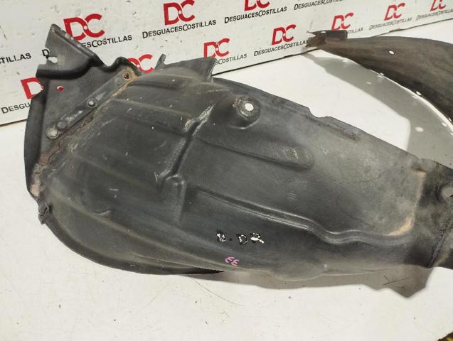 Nadkole błotnika przedniego lewe Toyota RAV4 2 XA2