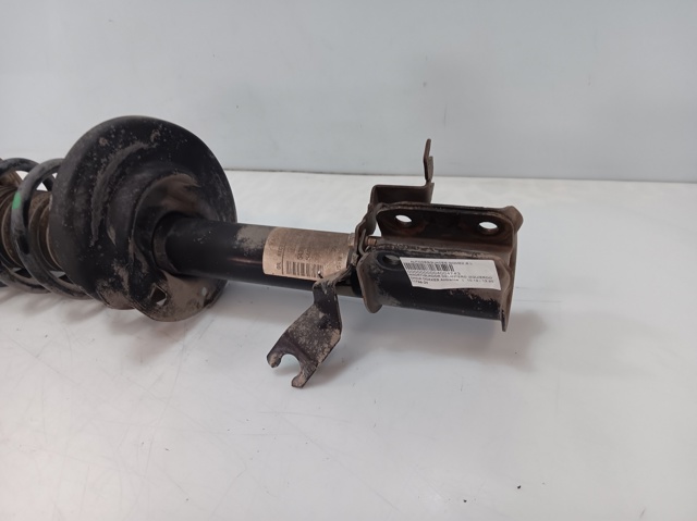 543020964R Renault (RVI)