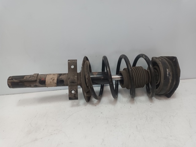 Amortyzator przedni 543024308R RENAULT