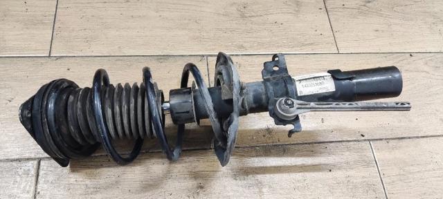 Amortyzator przedni 543025368R RENAULT