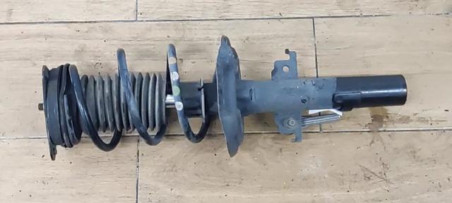 Amortyzator przedni 543025368R RENAULT