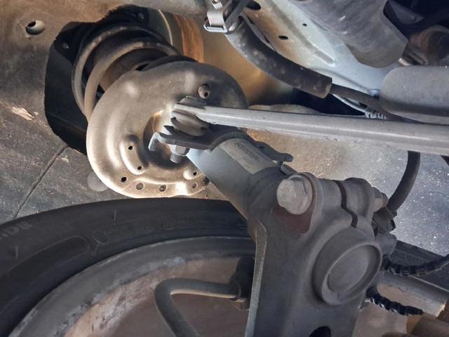 543025418R Renault (RVI)
