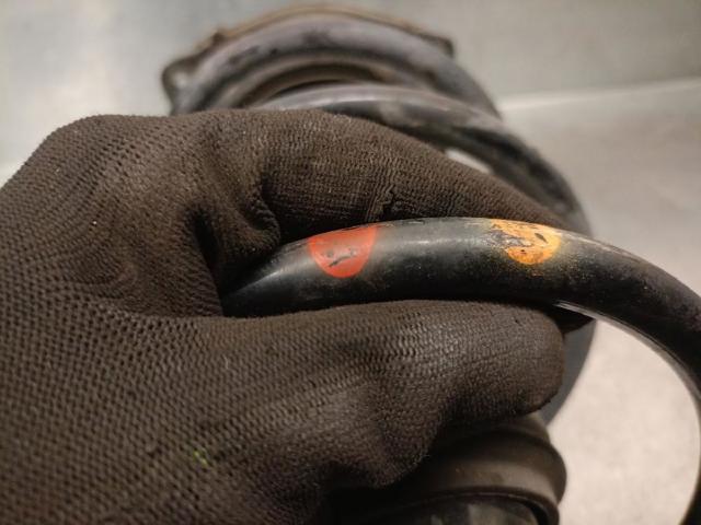 Amortyzator przedni prawy 54302BA61A NISSAN