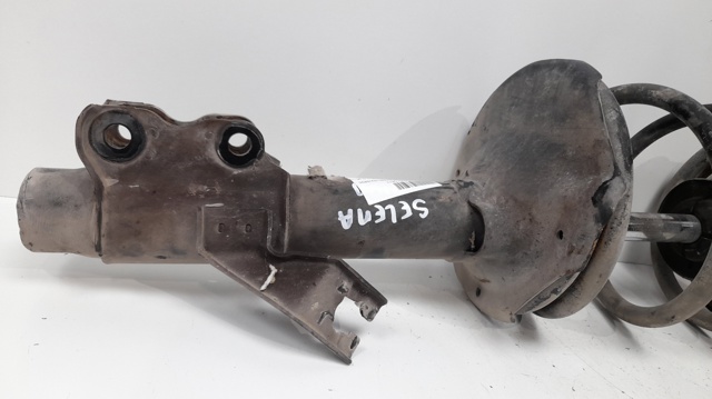 Amortyzator przedni lewy Nissan Serena C23