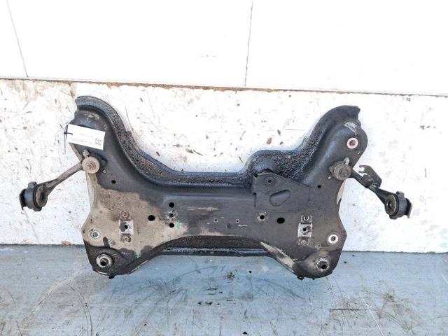 Korpus osi przedniej 5440100Q0C NISSAN