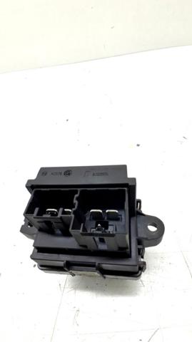 Rezystor wentylatora nagrzewnicy (ogrzewacza kabiny) Ford Focus 4 HP