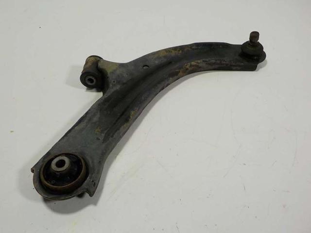 Wahacz zawieszenia przedniego dolny prawy 545001JY0A NISSAN