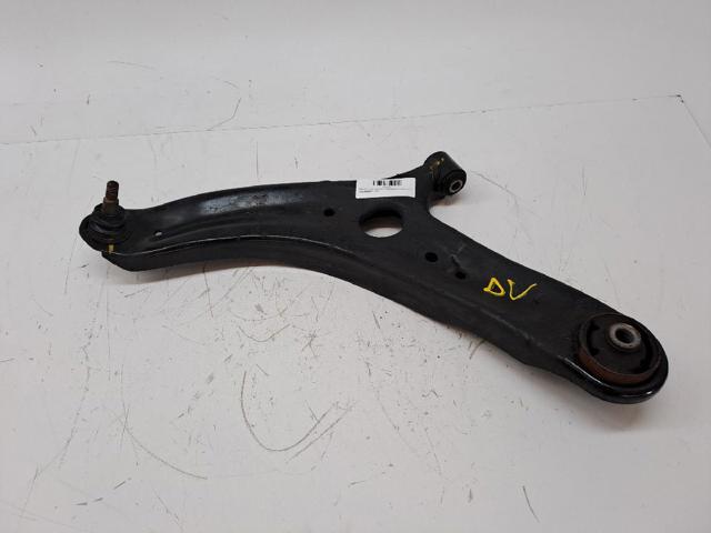 Wahacz zawieszenia przedniego dolny lewy 545001P100 HYUNDAI