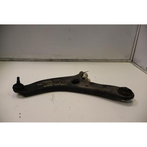 Wahacz zawieszenia przedniego dolny lewy 545001P100 HYUNDAI