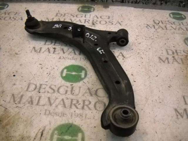 Wahacz zawieszenia przedniego dolny lewy 5450025000 HYUNDAI