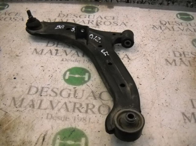 Wahacz zawieszenia przedniego dolny lewy 5450025000 HYUNDAI
