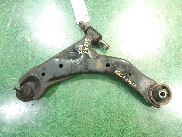 Wahacz zawieszenia przedniego dolny lewy 545002D002DS HYUNDAI