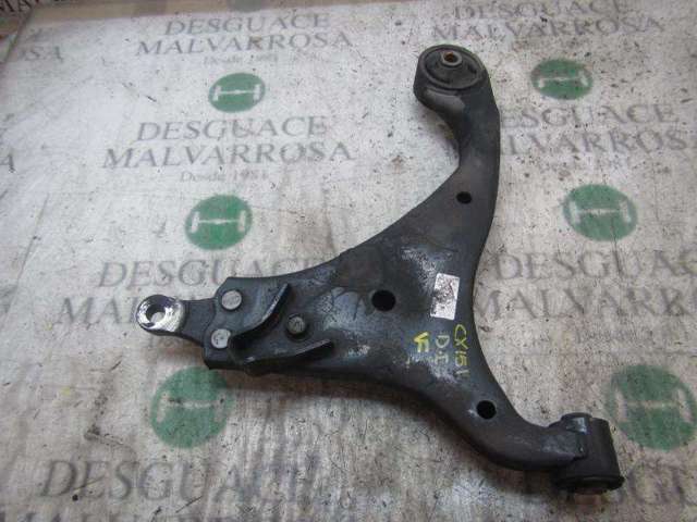 Wahacz zawieszenia przedniego dolny lewy 545002H000 HYUNDAI