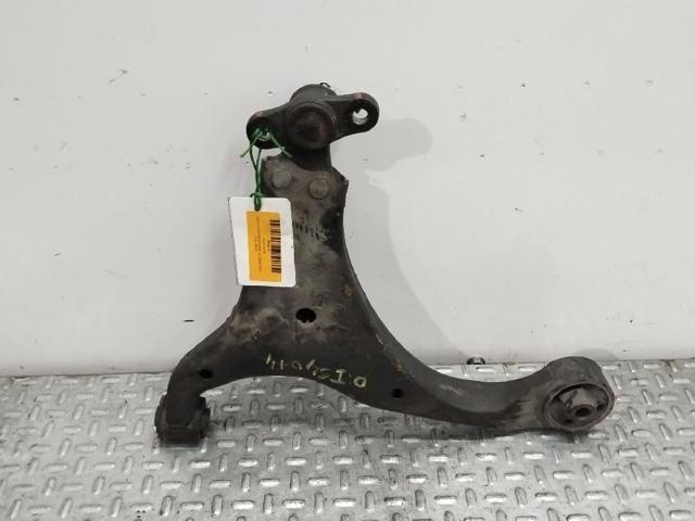 Wahacz zawieszenia przedniego dolny lewy 545002H000 HYUNDAI