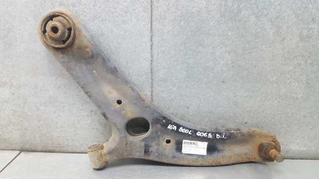 Wahacz zawieszenia przedniego dolny lewy 545002K600 HYUNDAI