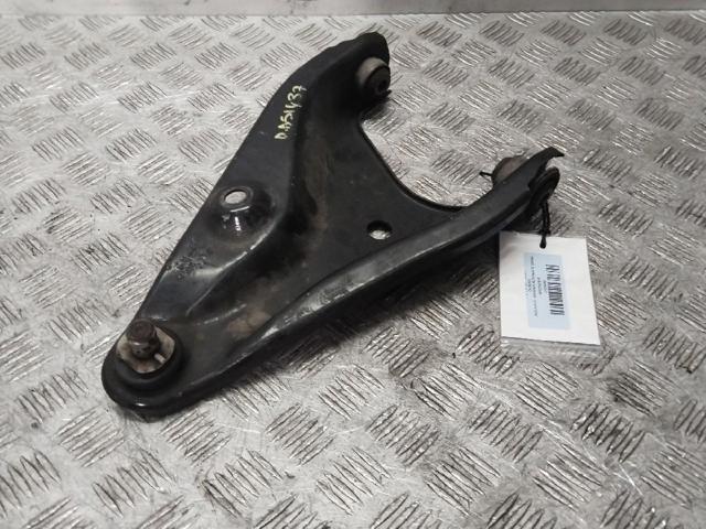 Wahacz zawieszenia przedniego dolny prawy 545004269R RENAULT