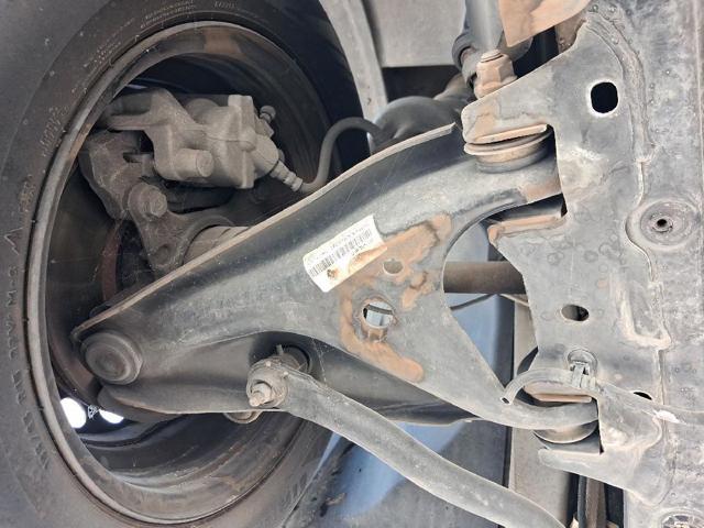 Wahacz zawieszenia przedniego dolny prawy 545006623R RENAULT