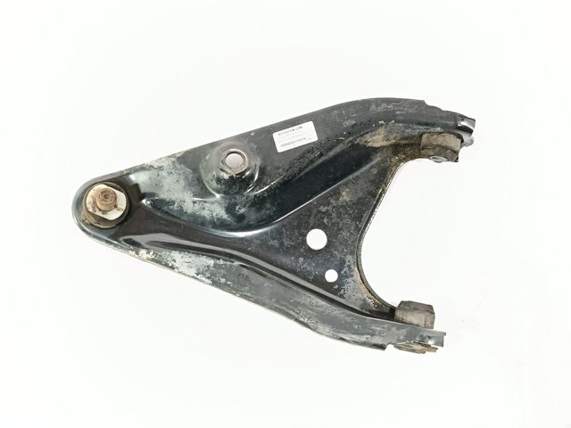 Wahacz zawieszenia przedniego dolny prawy 545006623R RENAULT