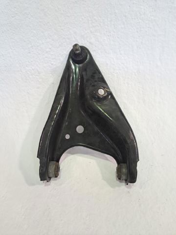 Wahacz zawieszenia przedniego dolny prawy 545006623R RENAULT