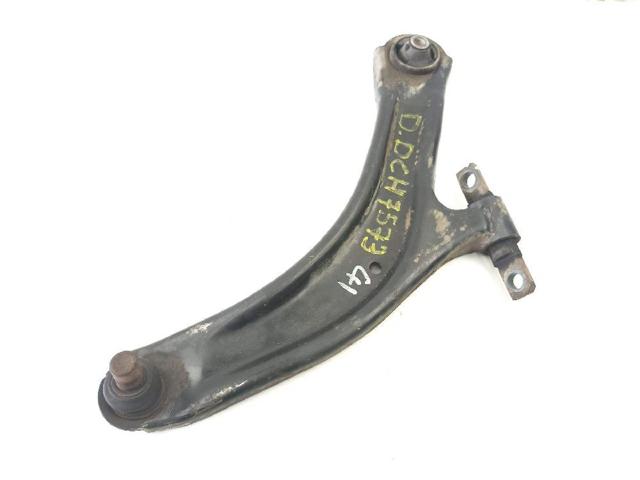 Wahacz zawieszenia przedniego dolny prawy 54500BB00A NISSAN