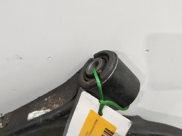 Wahacz zawieszenia przedniego dolny lewy 54500D7000 HYUNDAI