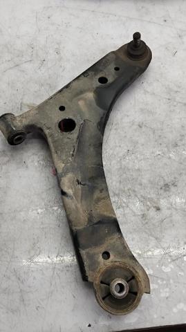 Wahacz zawieszenia przedniego dolny prawy 5450107100 HYUNDAI