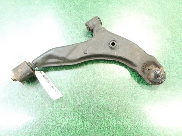 Wahacz zawieszenia przedniego dolny prawy 5450122200 HYUNDAI