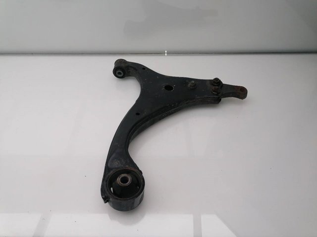 Wahacz zawieszenia przedniego dolny prawy 545012H000 HYUNDAI