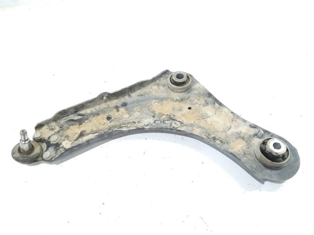 Wahacz zawieszenia przedniego dolny lewy 545014055R RENAULT