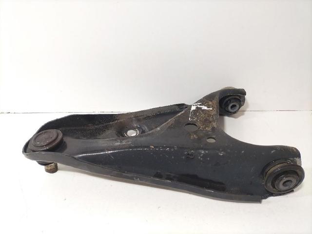 Wahacz zawieszenia przedniego dolny lewy 545017081R RENAULT