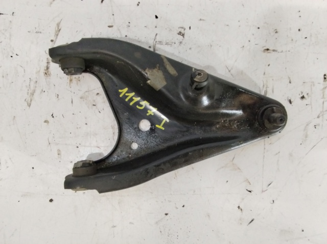 Wahacz zawieszenia przedniego dolny lewy 545017081R RENAULT